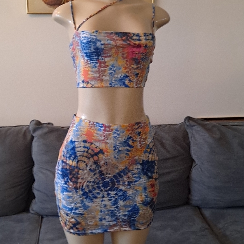 Skirt Set with front cross straps